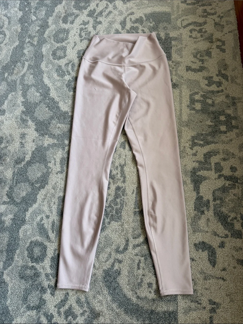 ALO Yoga High-Waist Leggings in Light Pink